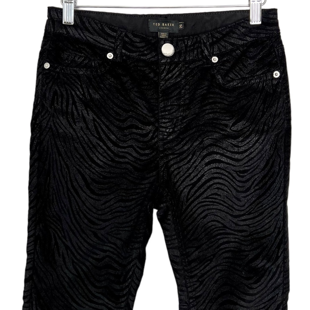 NWT Ted Baker London Debra Classic Metallic Zebra Print Skinny Jeans Black - Picture 3 of 4